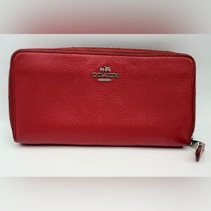 Coach Red Leather Accordion Zip Wallet F57215🍎 preloved